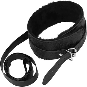 BDSM SKÓRZANA OBROŻA Z FUTERKIEM NA SMYCZY DO TRESOWANIA I DOMNACJI