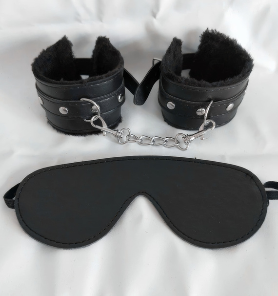 Gadżety Erotyczne Opaska Na Oczy I Kajdanki Z Futerkiem Sex Zestaw LeLex