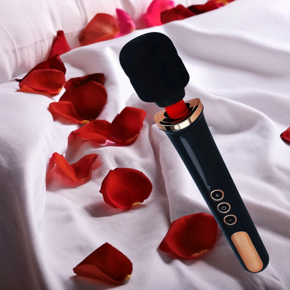 NAJSZYBSZY MASAŻER ŁECHTACZKI I CIAŁA - BARDZO MOCNA SEX MASZYNA ORGAZMOWA